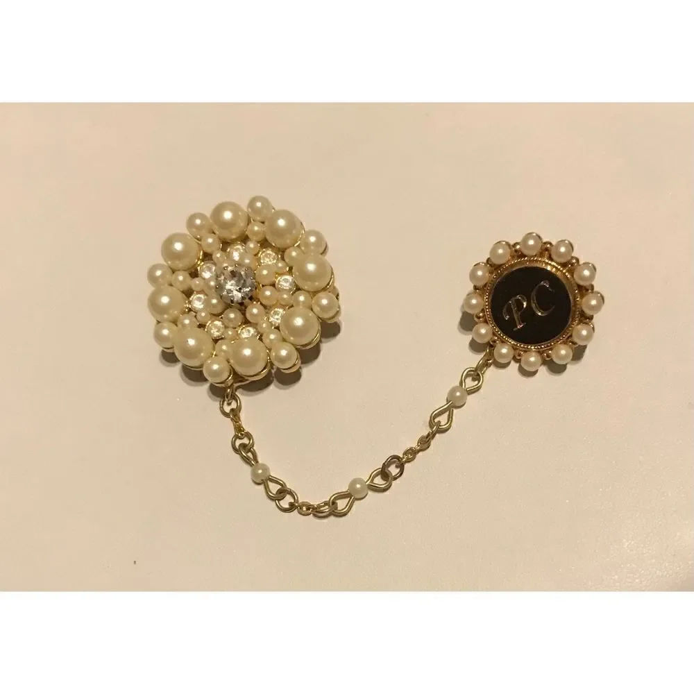 Vintage Avon President’s Club PC Award Pearl & Rhinestone Chatelaine Pin/Brooch